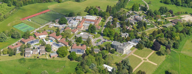 Séjour linguistique d’été junior - Gatton Park (Londres en Angleterre)