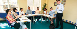 Cours intensif d'Anglais en mini groupe sur campus - Programme Junior mini groupe en immersion chez le professeur - Kent